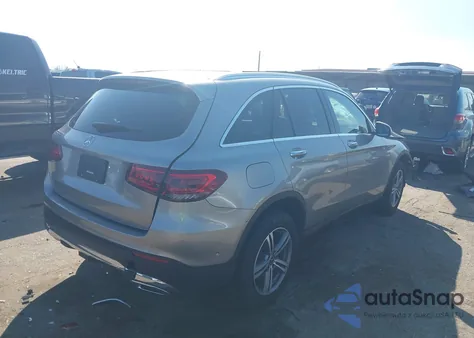 2022 Mercedes-Benz Glc 300 Suv z USA, uszkodzony, nr VIN W1N0G8DB3NV332314